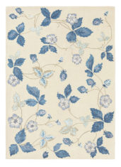 niebiesko biały dywan w kwiaty Wild Strawberry Cream 38108