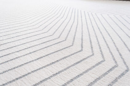 Biały dywan geometryczny w szare linie - SAN ANDREAS WHITE GREY 9172 - wzór