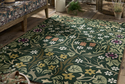 zielony dywan, dywan na taras, dywan na balkon, dywan na tarasie, dywan w kwiatki, dywan na wieś, dywan wodoodporny, dywan łatwoczyszczący