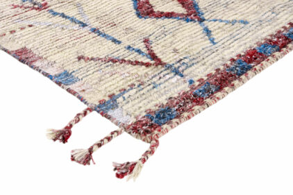 Marokański wełniany dywan beżowo, czerwono niebieski do salonu, do sypialni, dywan z frędzlami marki Rezas