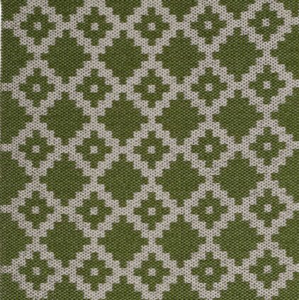 Zbliżenie na zielony dywan zewnętrzny marki Horreds Mattan