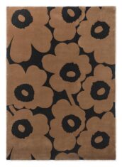 Dywan marki Marimekko w kolorze brązowo czarnym, miękki, łatwy w czyszczeniu, idealny do salonu czy sypialni